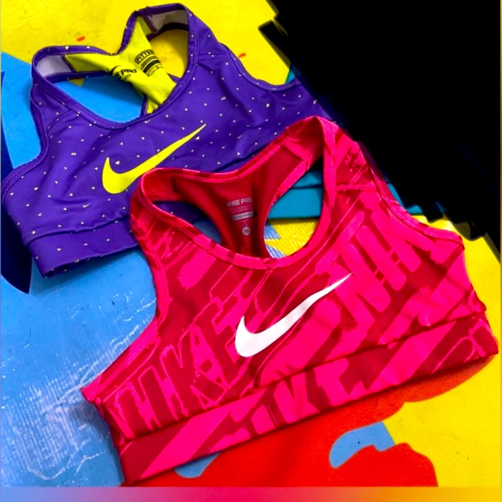 2 Nike pro sports bras